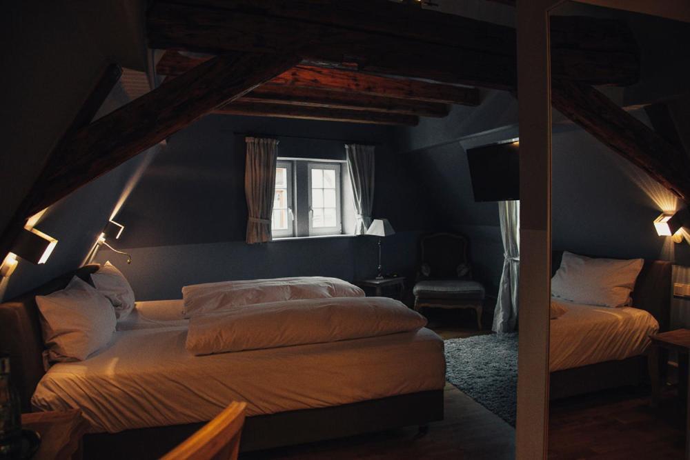 Weinhotel Eltvinum Eltville am Rhein Bagian luar foto